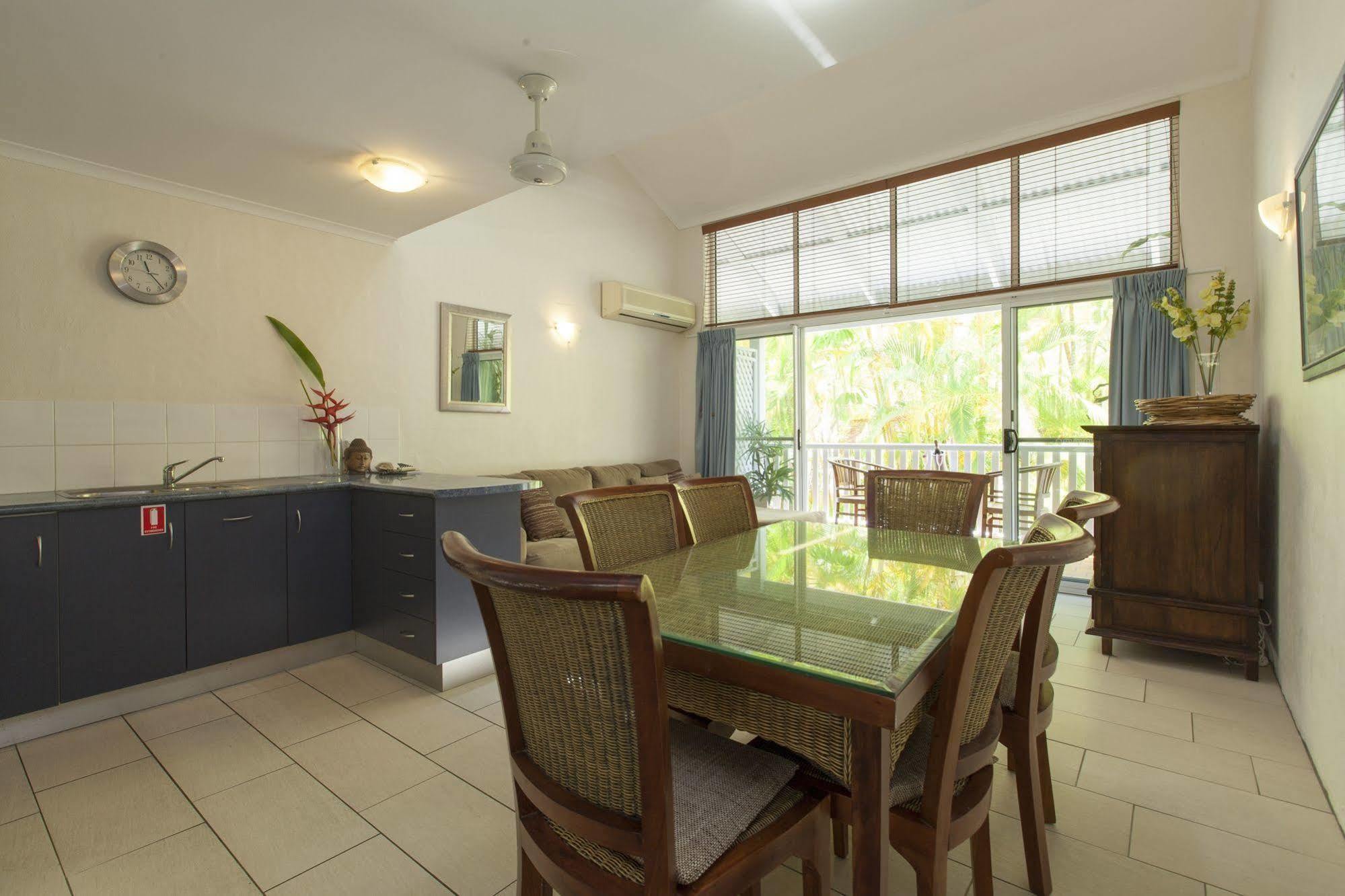 Coral Sea Villas Port Douglas Bagian luar foto